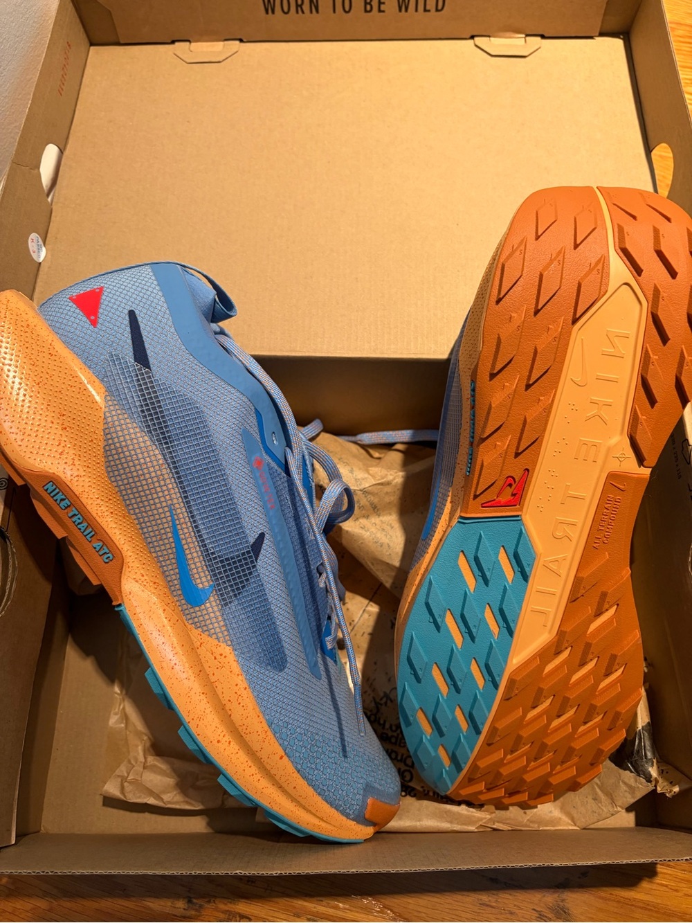 Nike Pegasus Men’s Trail 5 GTX- Running Shoes - Blue & Orange- New in Box